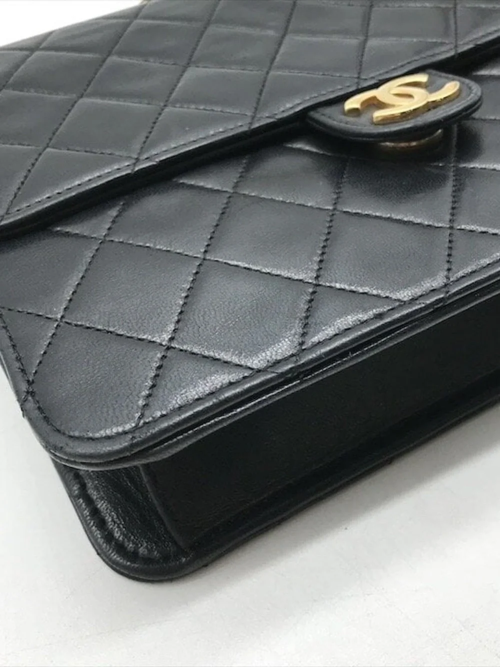 Authentic CHANEL vintage black lambskin single flap shoulder bag